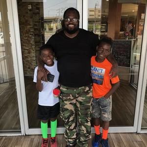 Meet your Posher, Donald